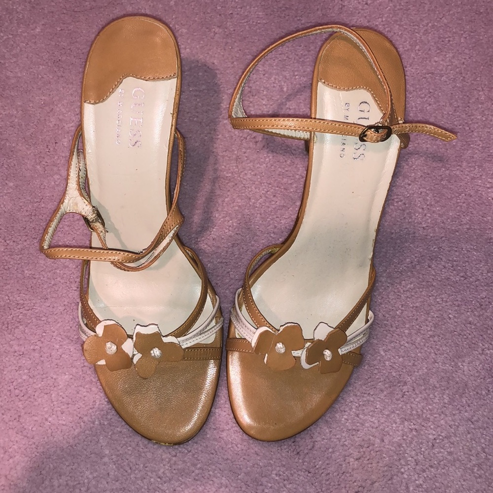 Guess shoes - Picture 2 of 3